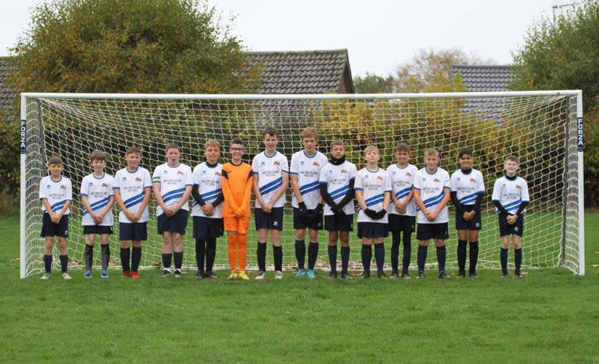 girls football team Thetford